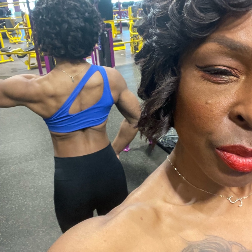 One shoulder sports bra